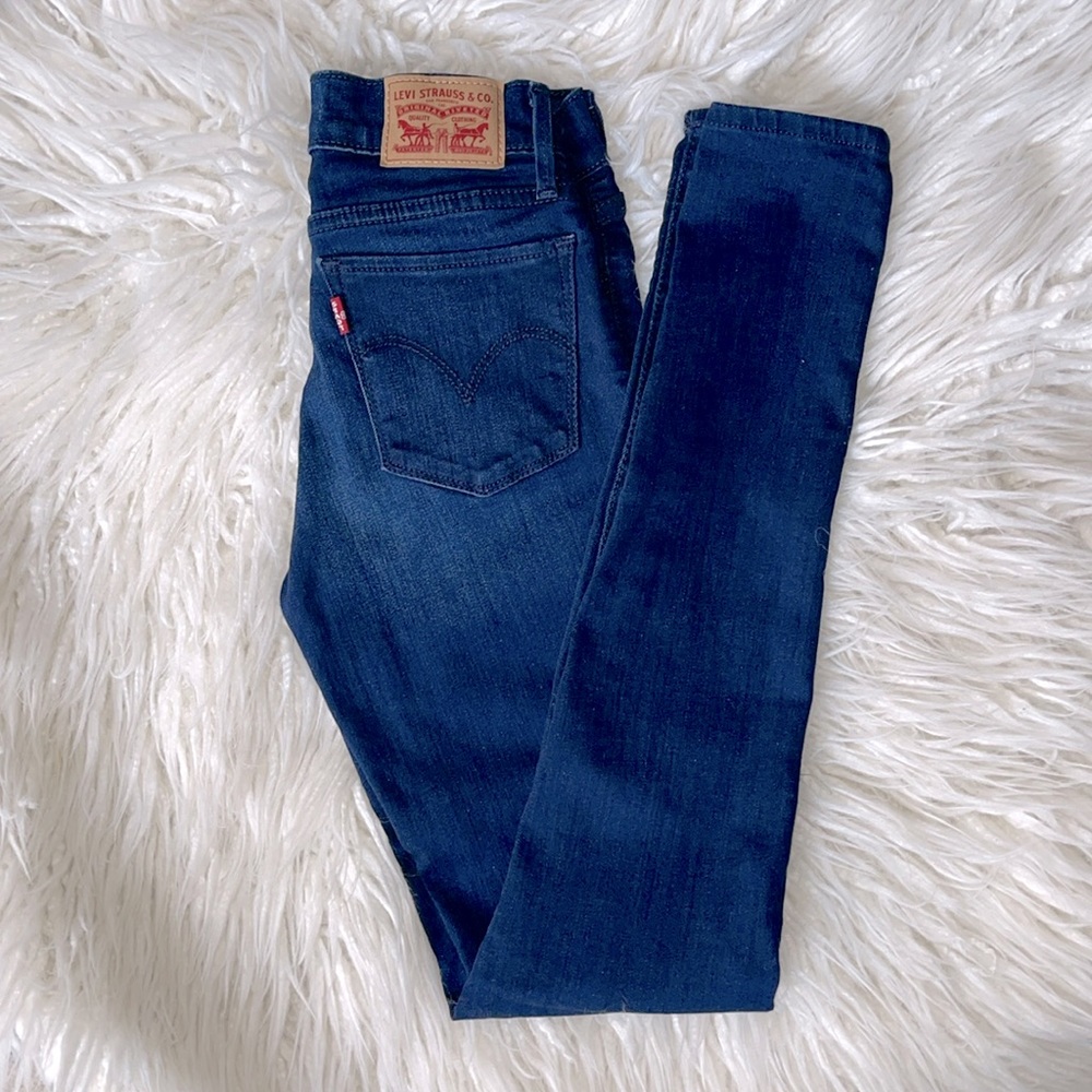 Levi’s 710 Super Skinny Jeans